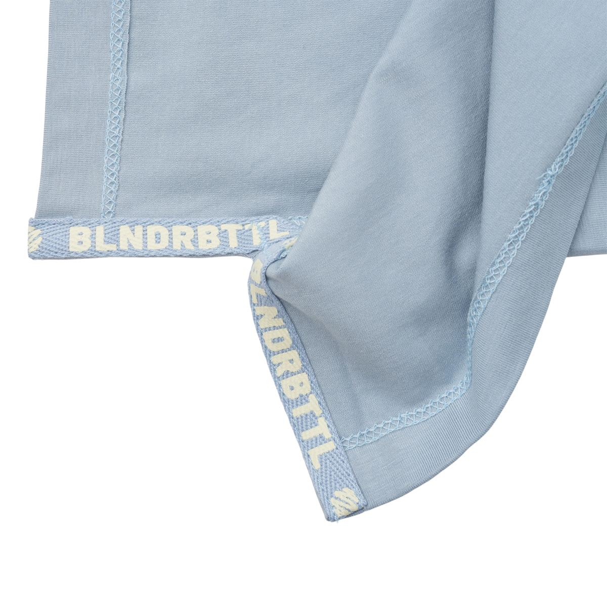 blenderbottle-essential-t-shirt-k4 BB-BlueShirtHem-3.png